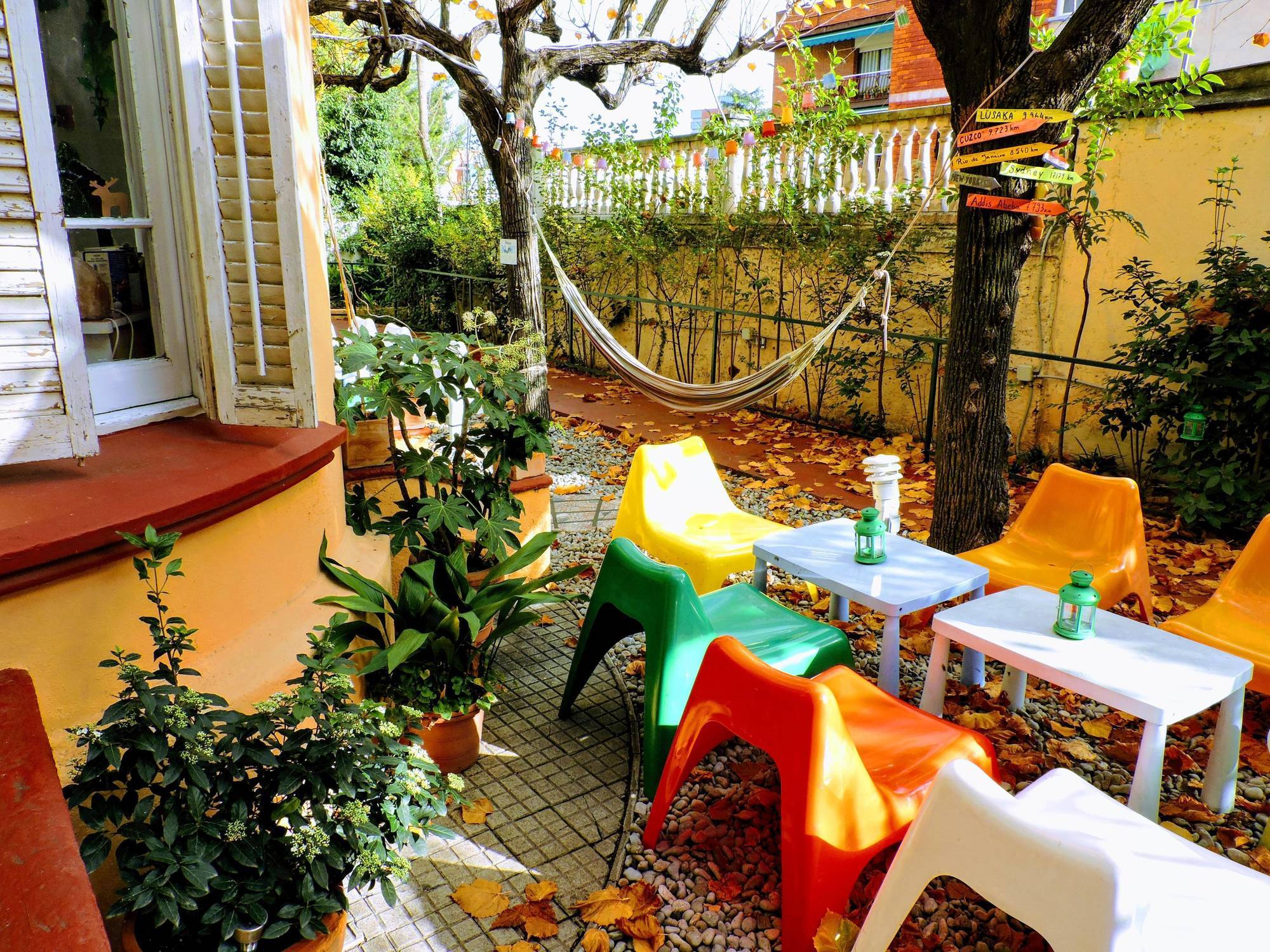 Garden House Hostel Barcelona By Feetup Hostels Εξωτερικό φωτογραφία